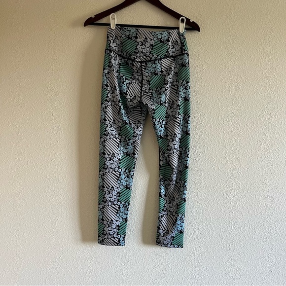 Free People Movement Your Corner Lose Control Printed Bra and Leggings Set Small - Picture 12 of 14
